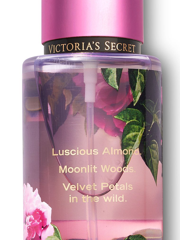 Edición Limitada Velvet Petals Untamed Bruma Perfumada Corporal, Description, large